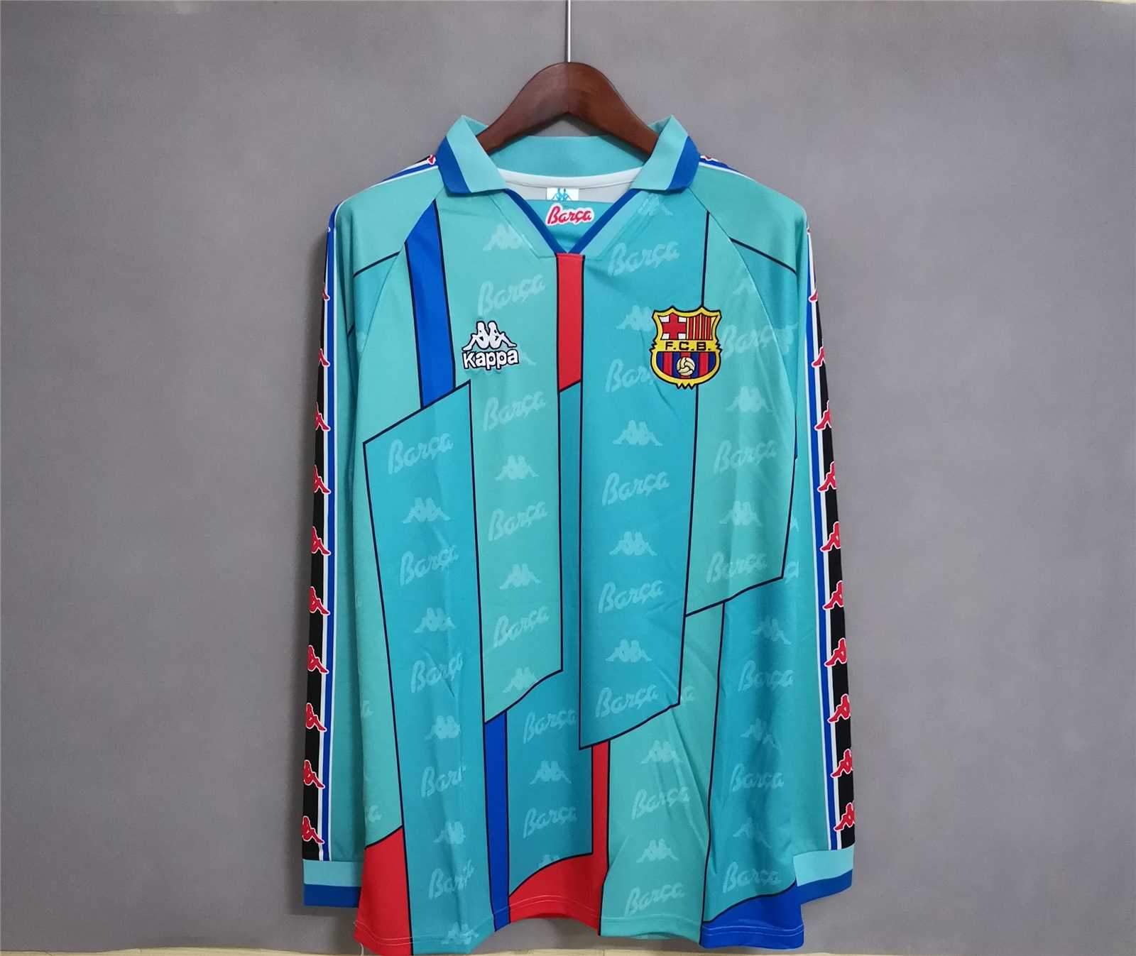 1996-1997 Barcelona Home kit