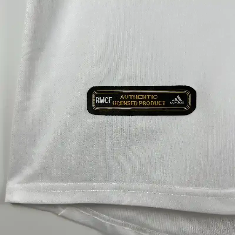 Cheap 2001-2002 Real Madrid Jersey retro kit