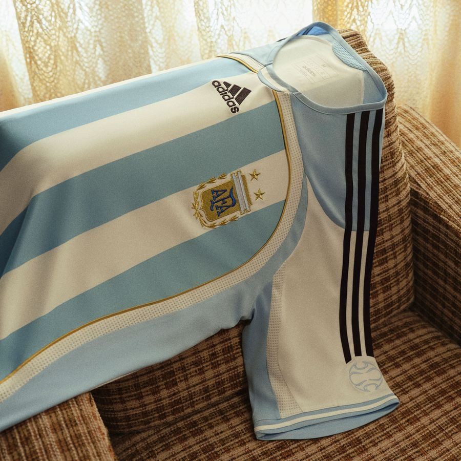 Argentina Home Shirt 2006 PRE-ORDER