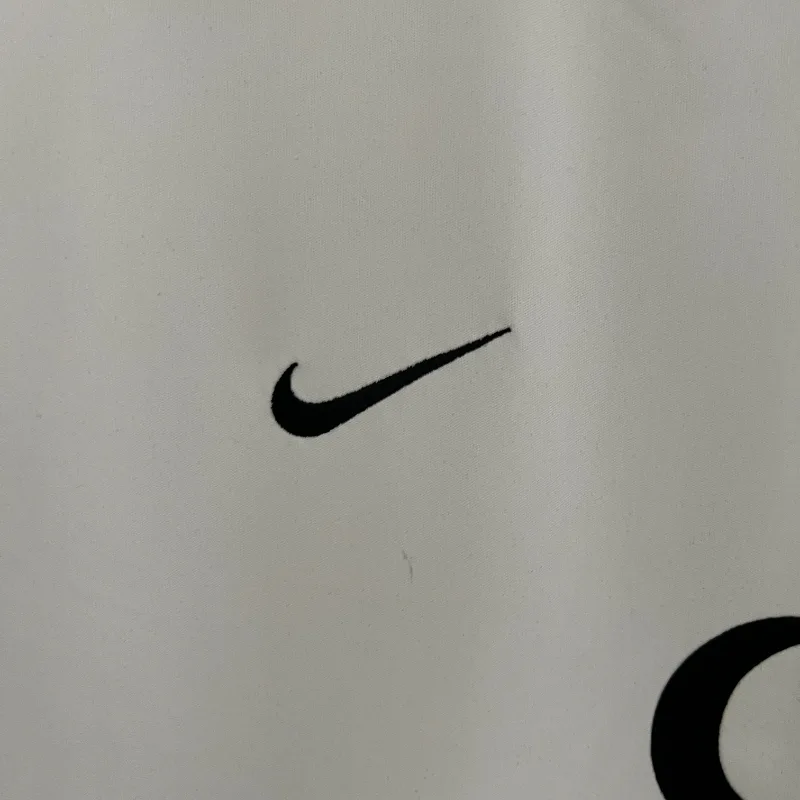 2002-2003 Manchester United Jersey retro kit