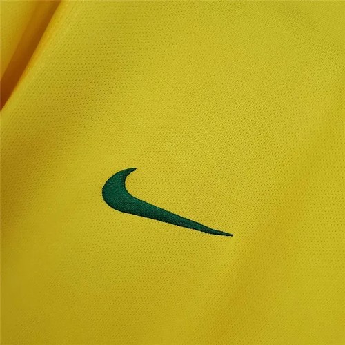 Premium 2006 Brazil Jersey Retro World Cup With Collector's Item