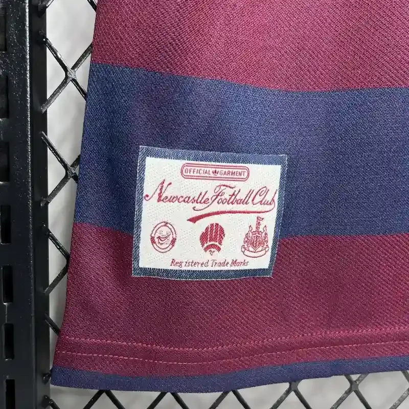Cheap 1995-1996 Newcastle United Jersey retro kit