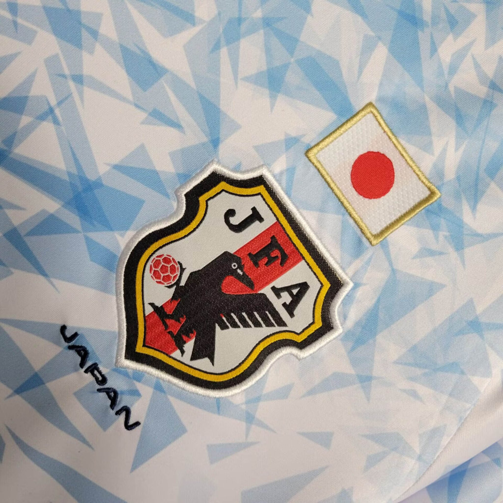 Durable Japan 1617 Away Retro Soccer Jersey Football Shirt