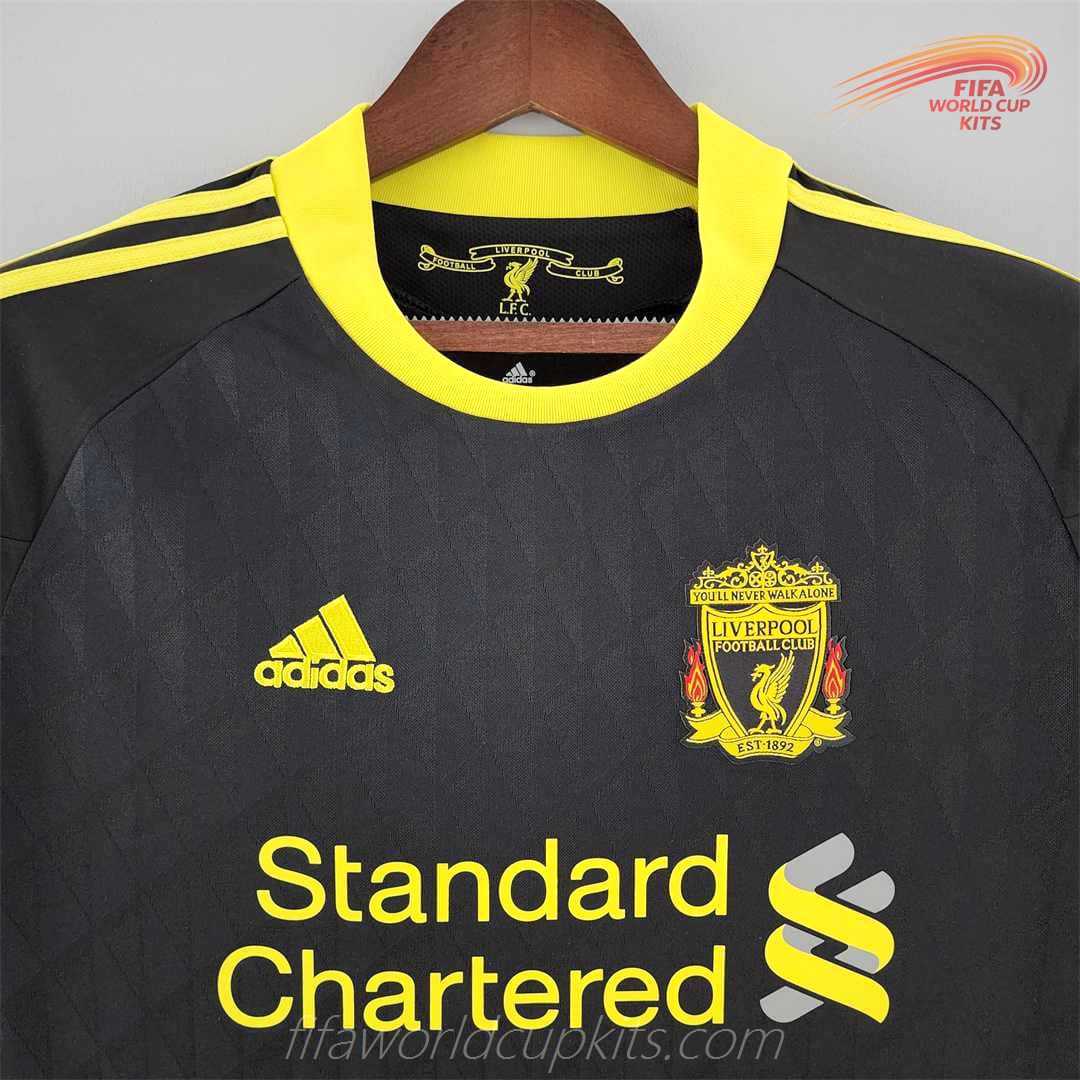 Liverpool 10-11 Third Black Football Kit