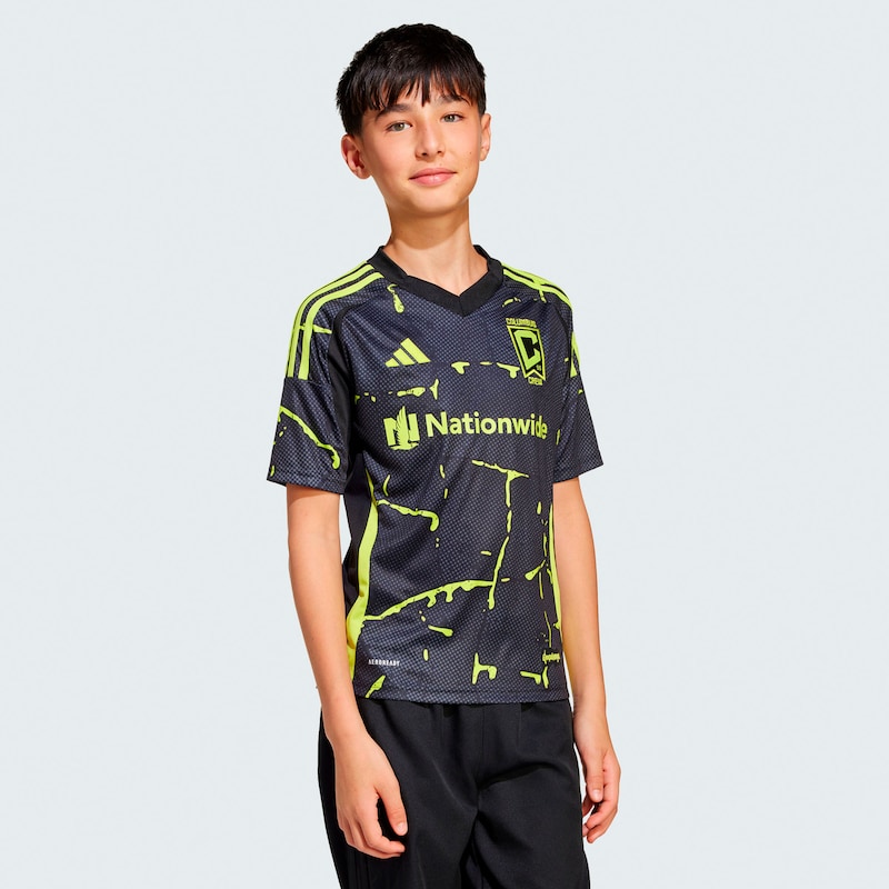 Top-Quality  Youth 2025 Replica Jersey - Authentic Soccer Jersey