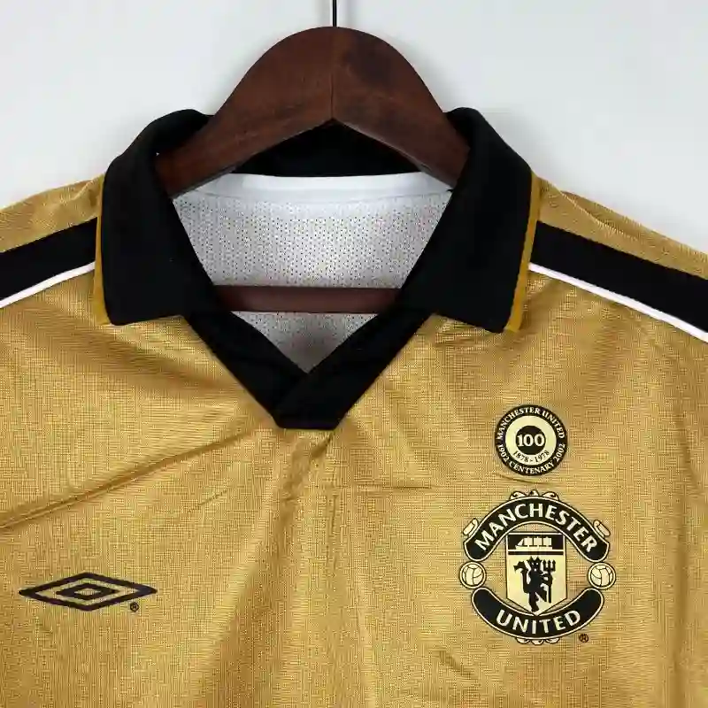 2001-2002 Manchester United Retro Kit – 100th Anniversary Edition (Reversible)