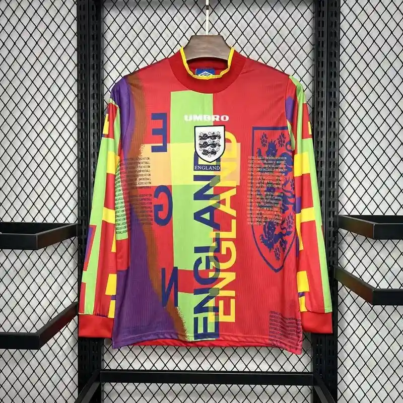 1996 England Goalkeeper Long Sleeve Soccer retro kit