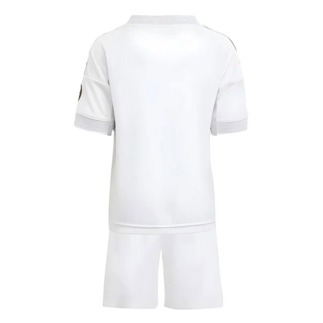 2025-2026 Real Madrid Home Football Shirt (Kroos 8) Lightweight