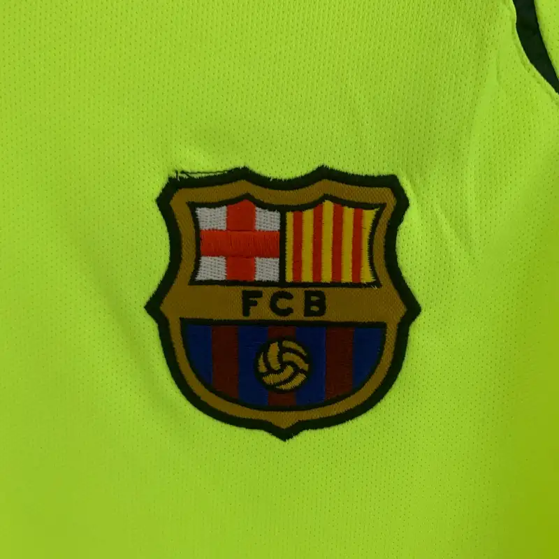 2005-2006 Barcelona Long Sleeve Jersey retro kit