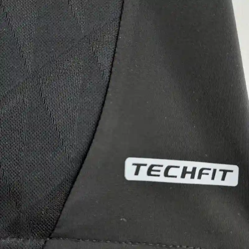 2010-2011 Liverpool Third retro kit