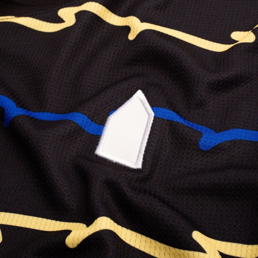 Everton 3rd Shirt 2025/26 In Multiple Adult Sizes