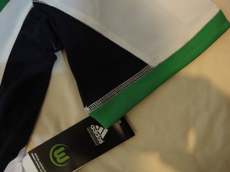 13-14 Wolfsburg Home White Soccer Jersey Shirt - Official Replica 2746