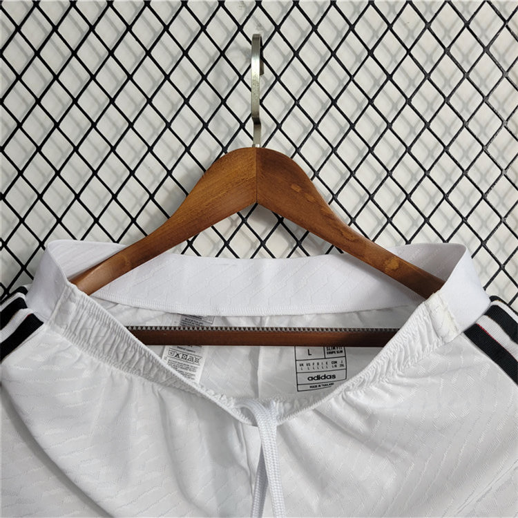 2324 Juventus Home White Shorts - Official Replica 7312