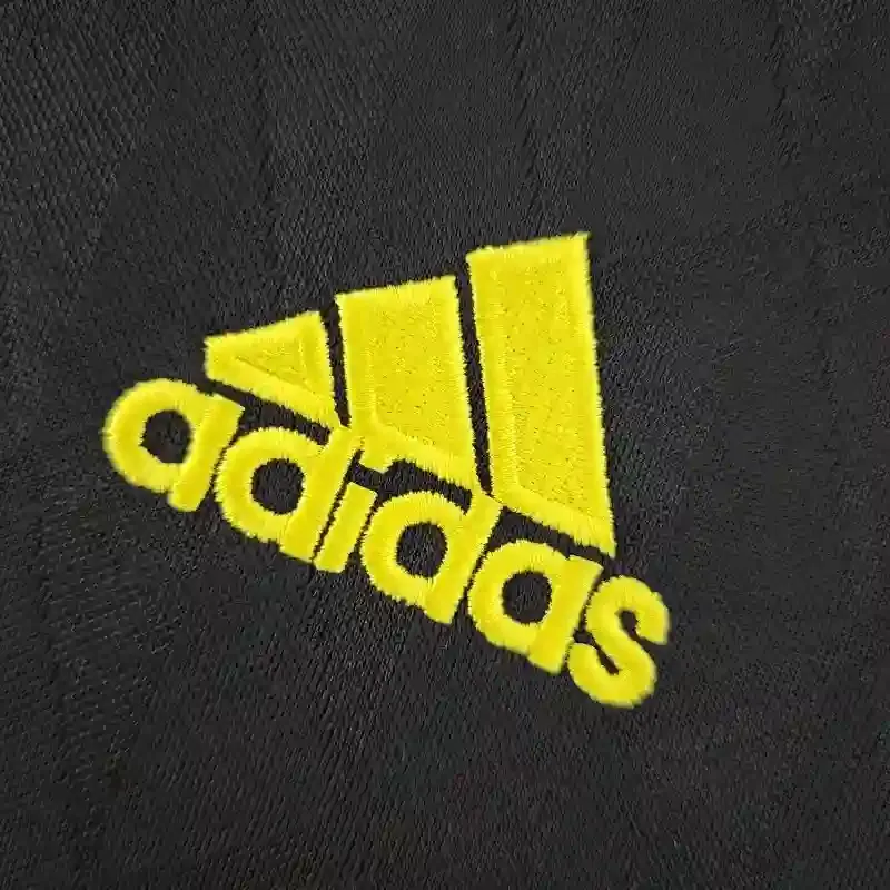 Cheap 2010-2011 Liverpool Third retro kit