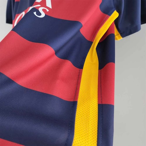 Official 2015 International Camiseta With Collector's Item Design -
