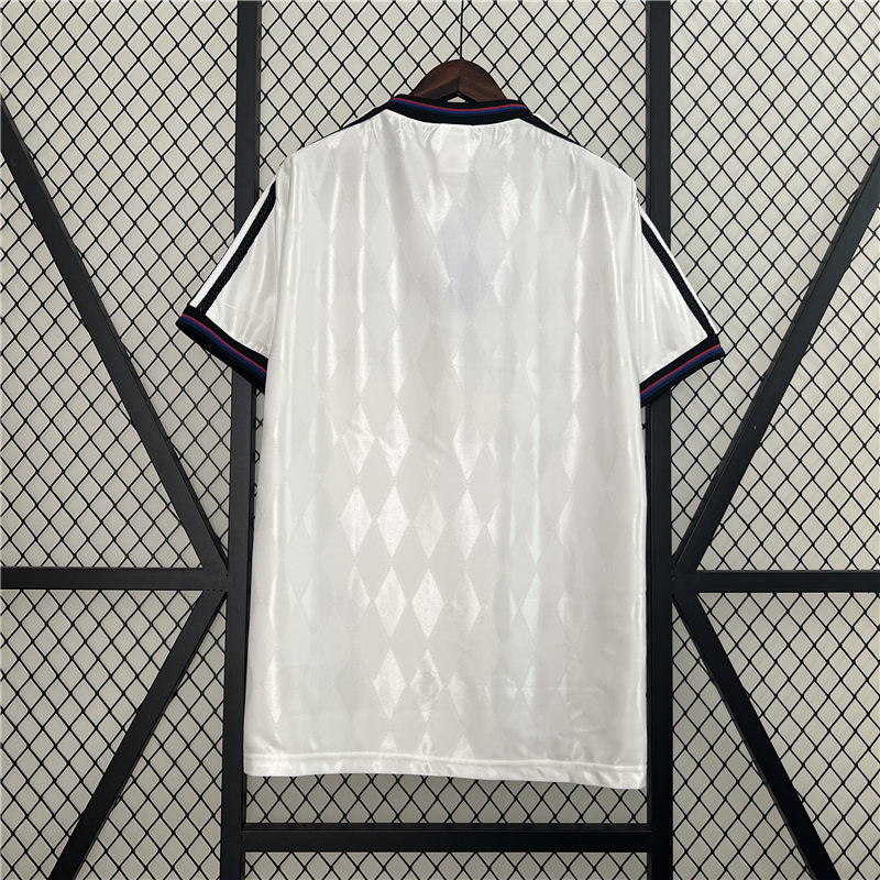 Bayern Munich 9698 Retro Home Shirt - Official Replica 12681