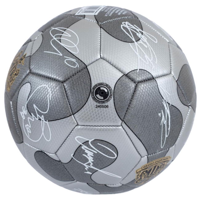 Newcastle Authorized Newcastle United FC Camo Sig Football