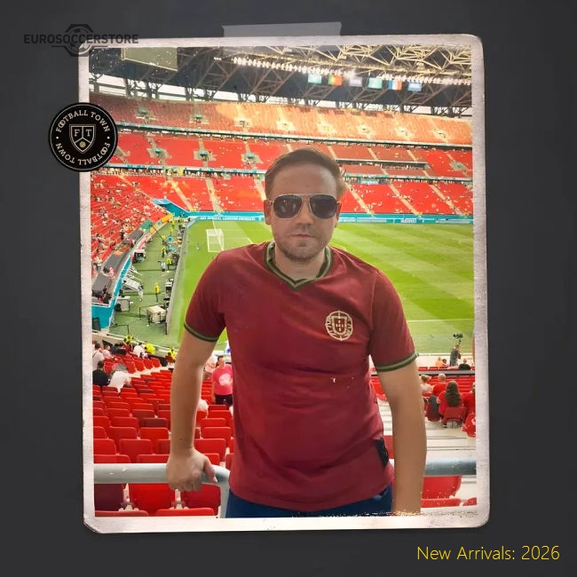 Small Adults Jersey Vintage Portugal A Selecção Soccer Fan Edition