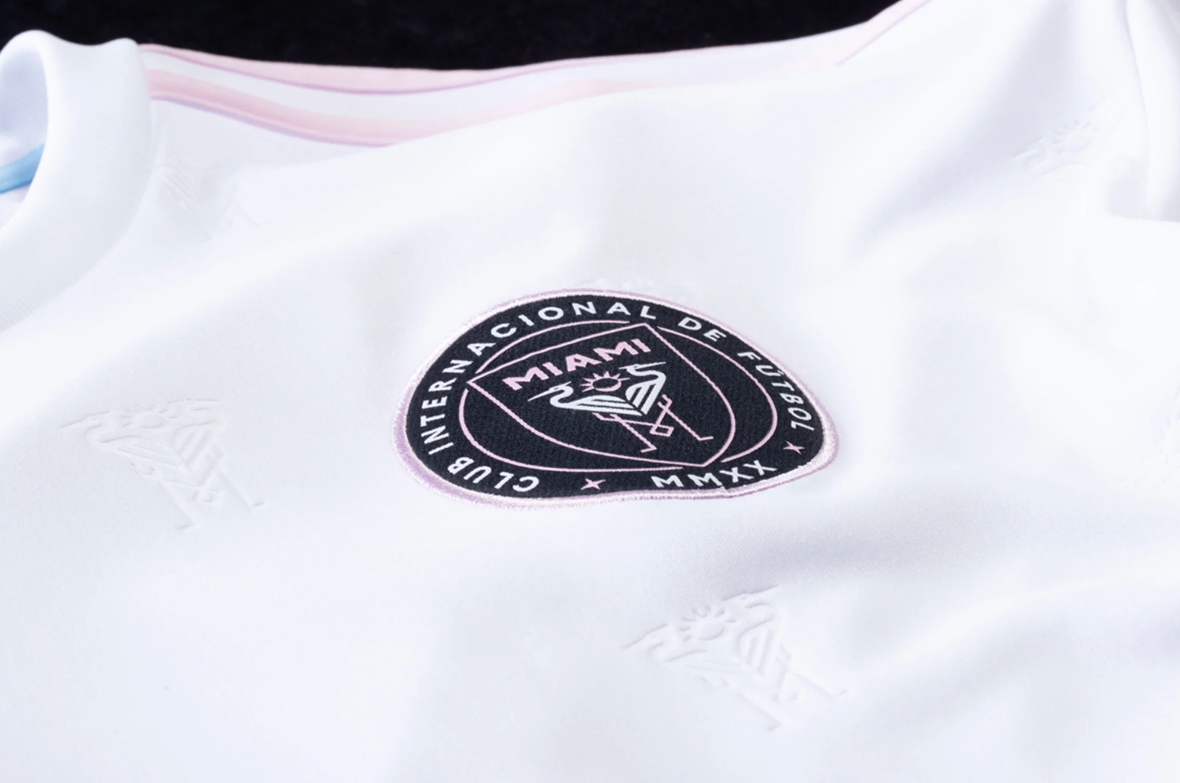 Officially Licensed Adult Mia Team Superior Home Jersey 2021