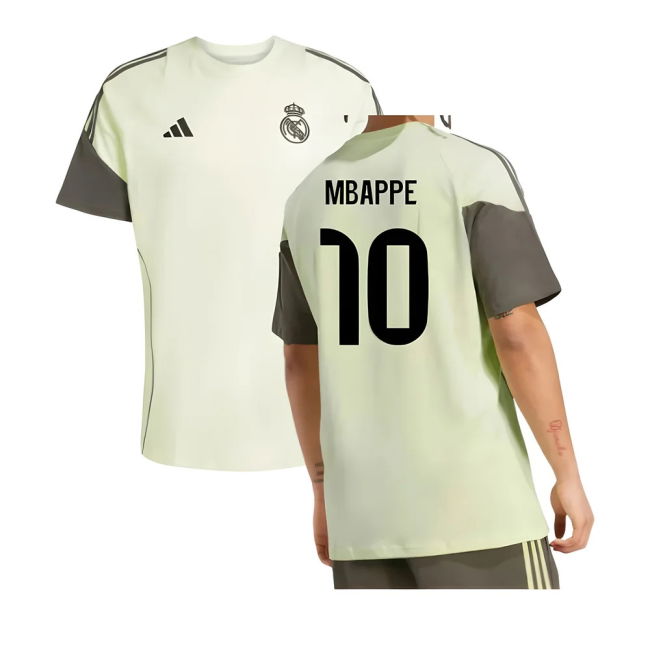 High Quality 2025-2026 Real Madrid Training With Retro Design