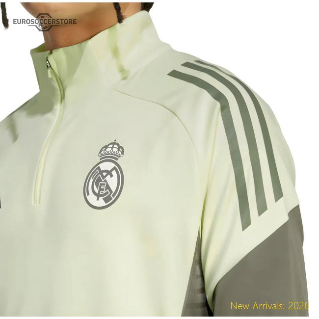 2025-2026 Real Madrid Training Top (almost Lime) - Fan Design