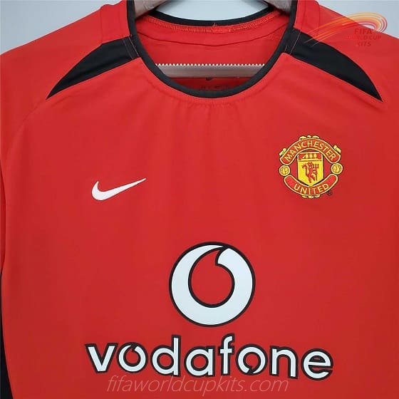 Manchester United 02-04 Home Football Kit