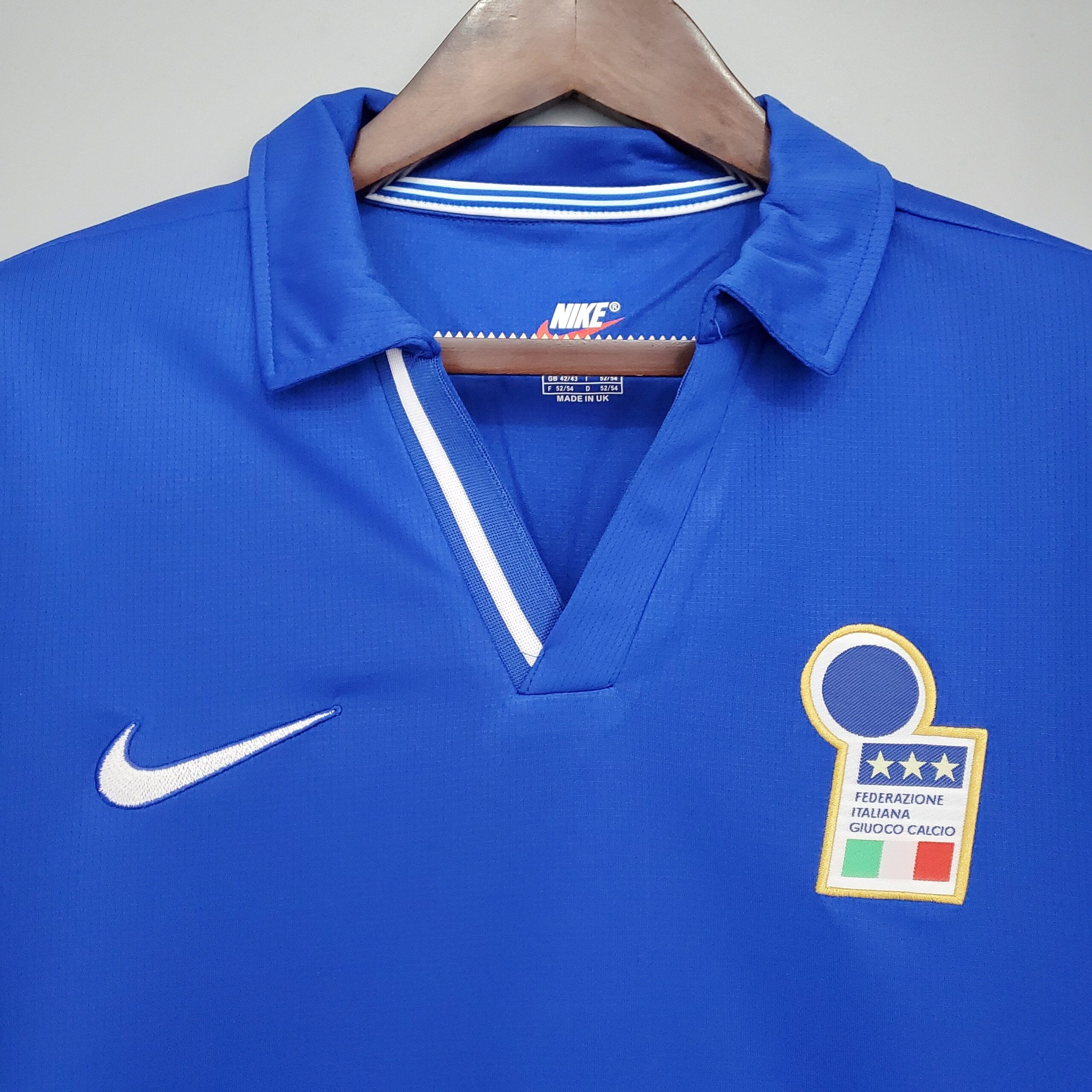 1998 Italy Home kit