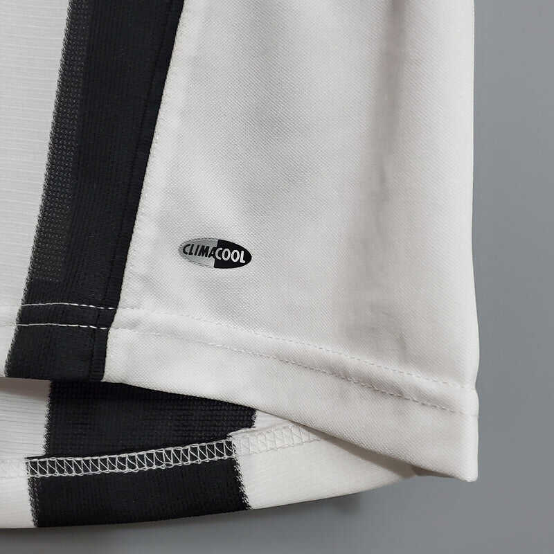 Cheap 2005-2006 Newcastle  Home retro kit