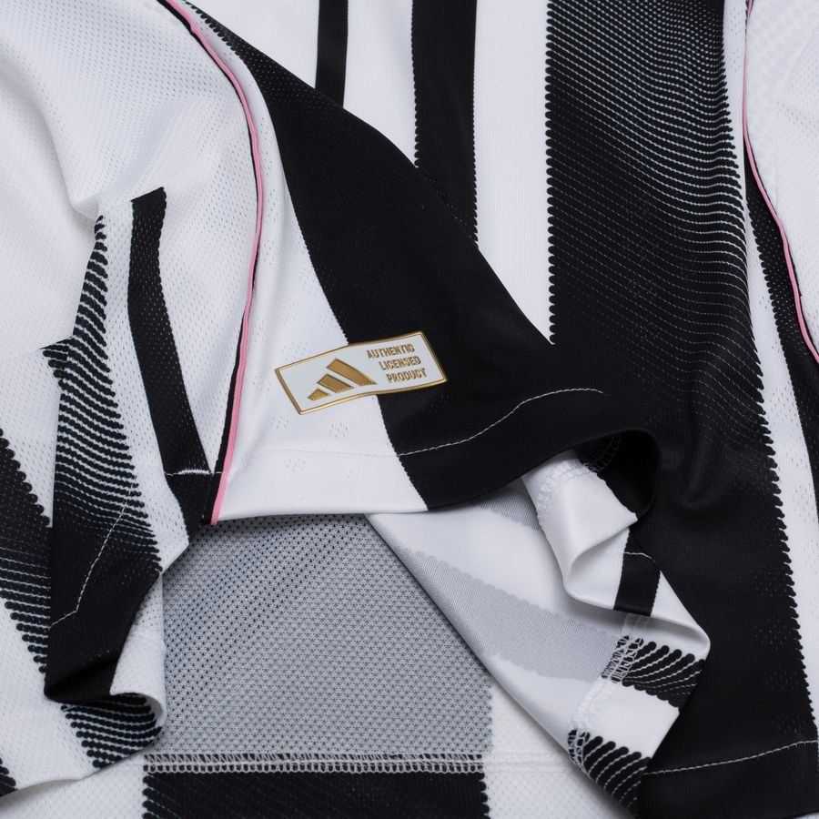 Juventus Home Shirt 2025/26