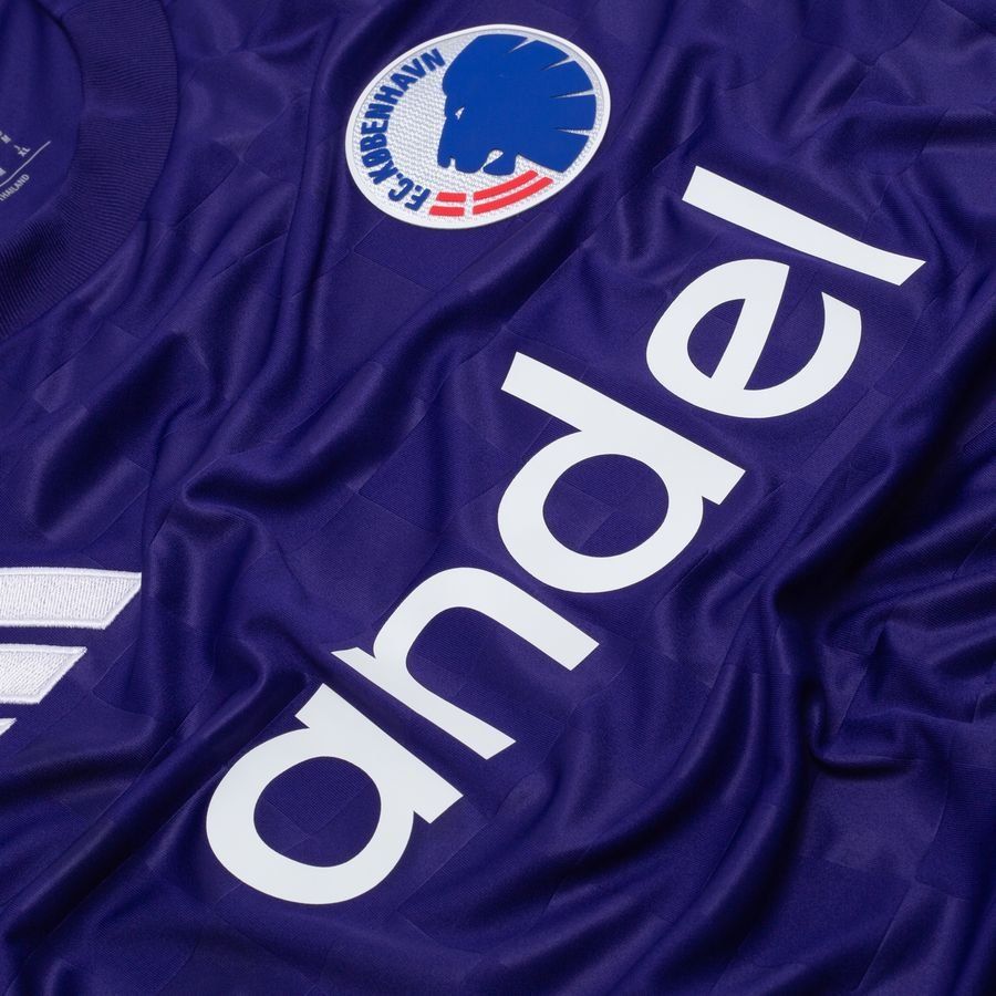Fc Copenhagen Women's Away Shirt 2025/26 For Algeria Football Fans