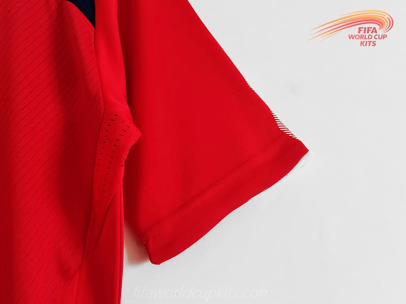 England Secondary Football Shirt 08 to 10