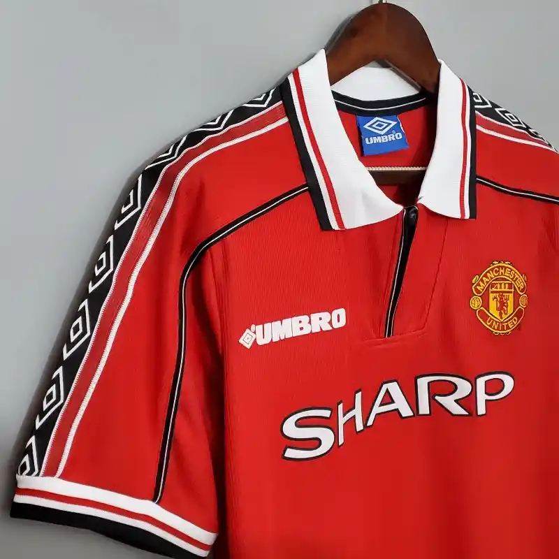 1998-1999 Manchester United Jersey retro kit