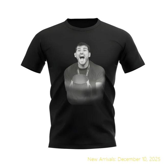 RM Iker Casillas Real Madrid Legend T-Official Shirt (Black)