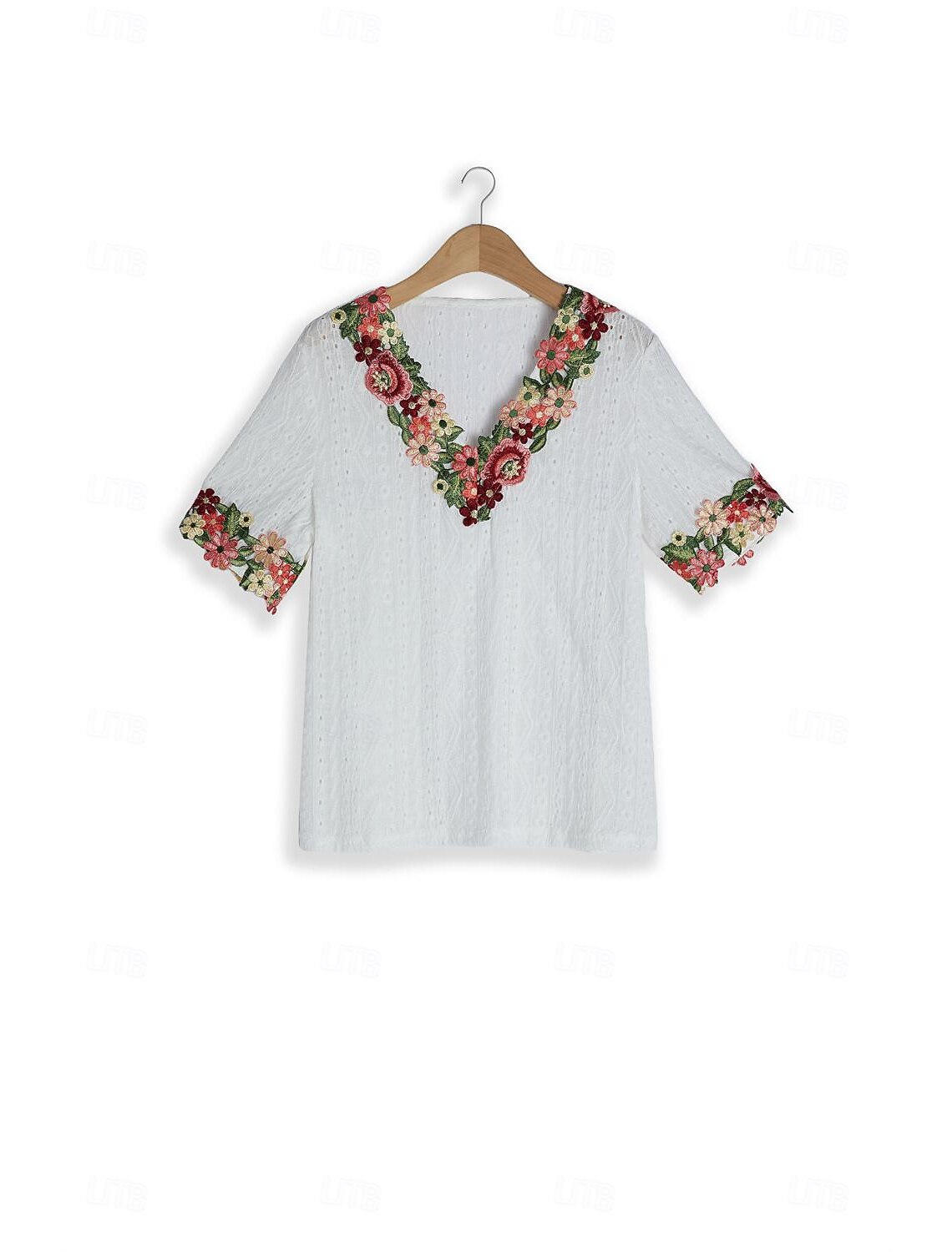 Women's Elegant Lace Tops Eyelet Blouse Floral Embroidery V-Neck Half Sleeve Summer Casual Outdoor Everyday Wear Romantic Petite Tops Summer Holiday Wear