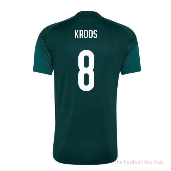 Replica Real Madrid 2026-2027 Training Jersey (Kroos 8)