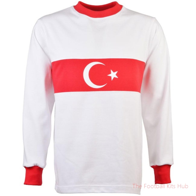 Men Turkey 1970 Retro Football Shirt