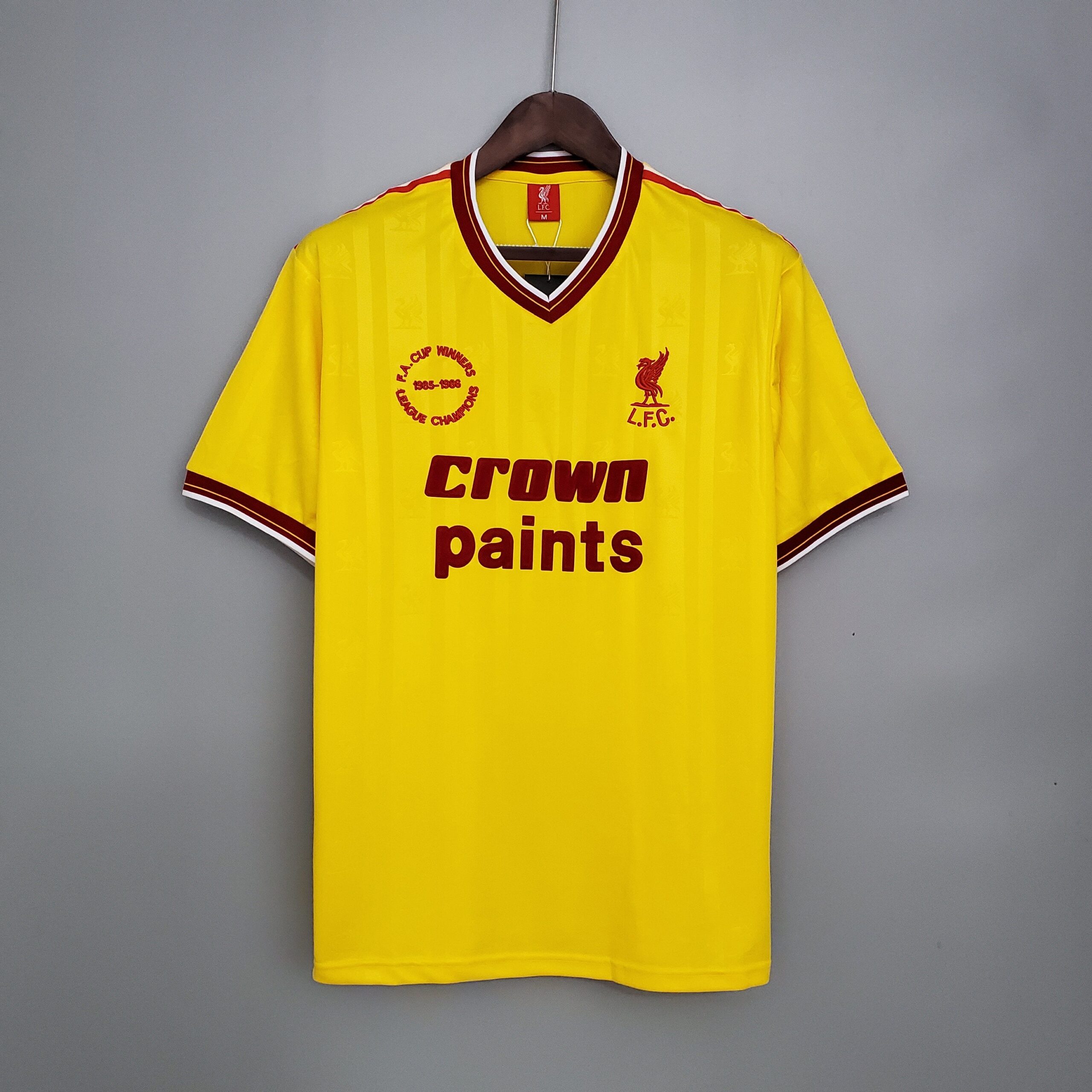 1985-1986 Liverpool Yellow away kit