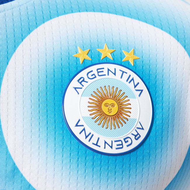 World-Class Top-Tier Argentina Legacy Football Jersey (Wolvate) Adult