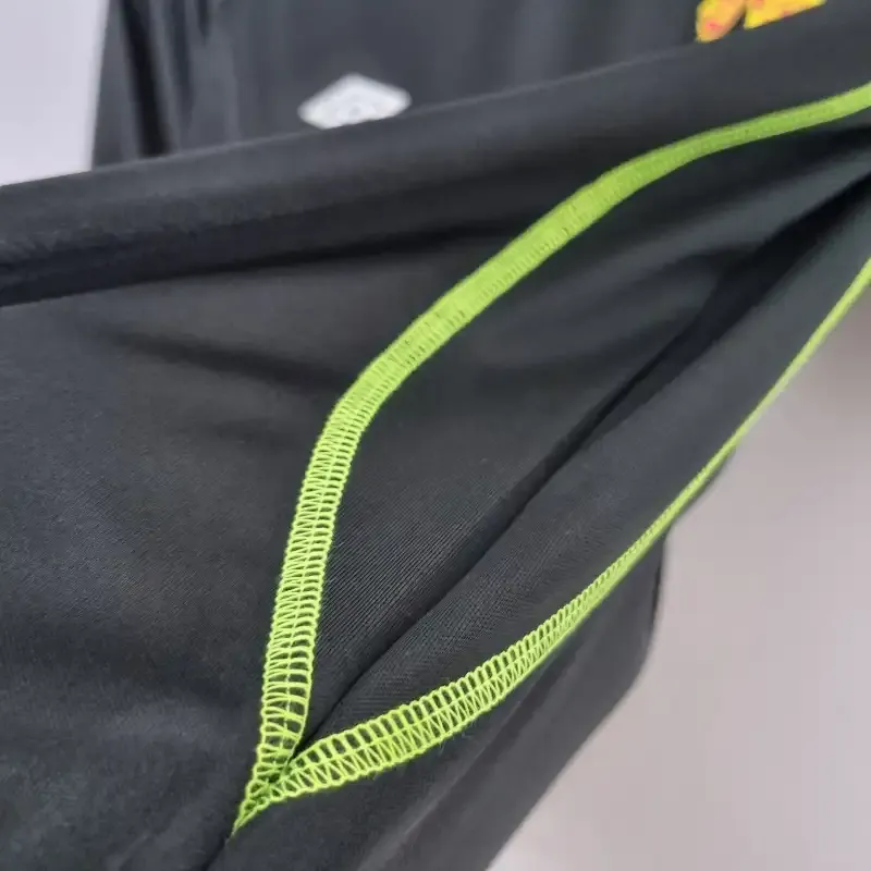 Cheap 1988 Manchester United Jersey retro kit