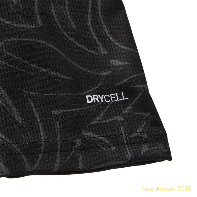 2025-2026 Borussia Dortmund Warm Up Jersey (Black)