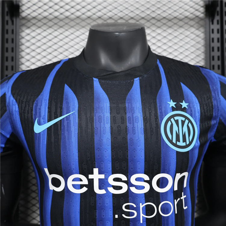 Breathable Inter Milan 2526 Home Football Shirt Authentic Version