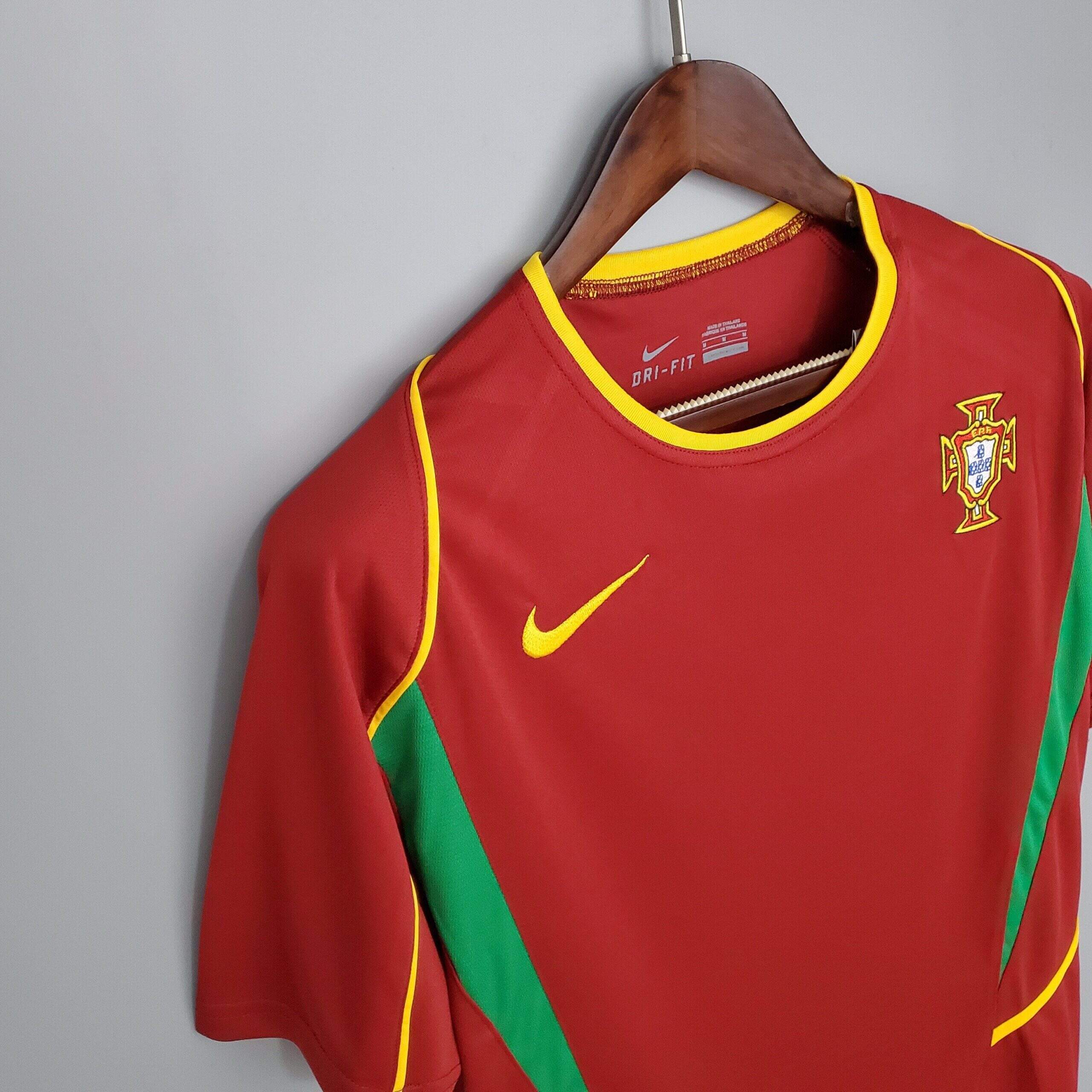 Cheap 2002 Portugal Home kit