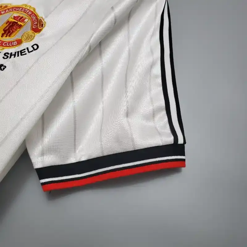 Cheap 1983 Manchester United Jersey retro kit