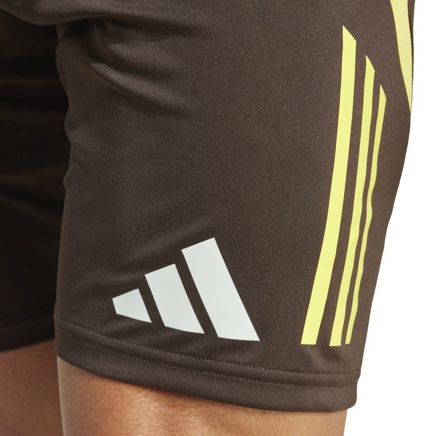 Juventus Training Shorts Tiro 24 Eu Dark Brown