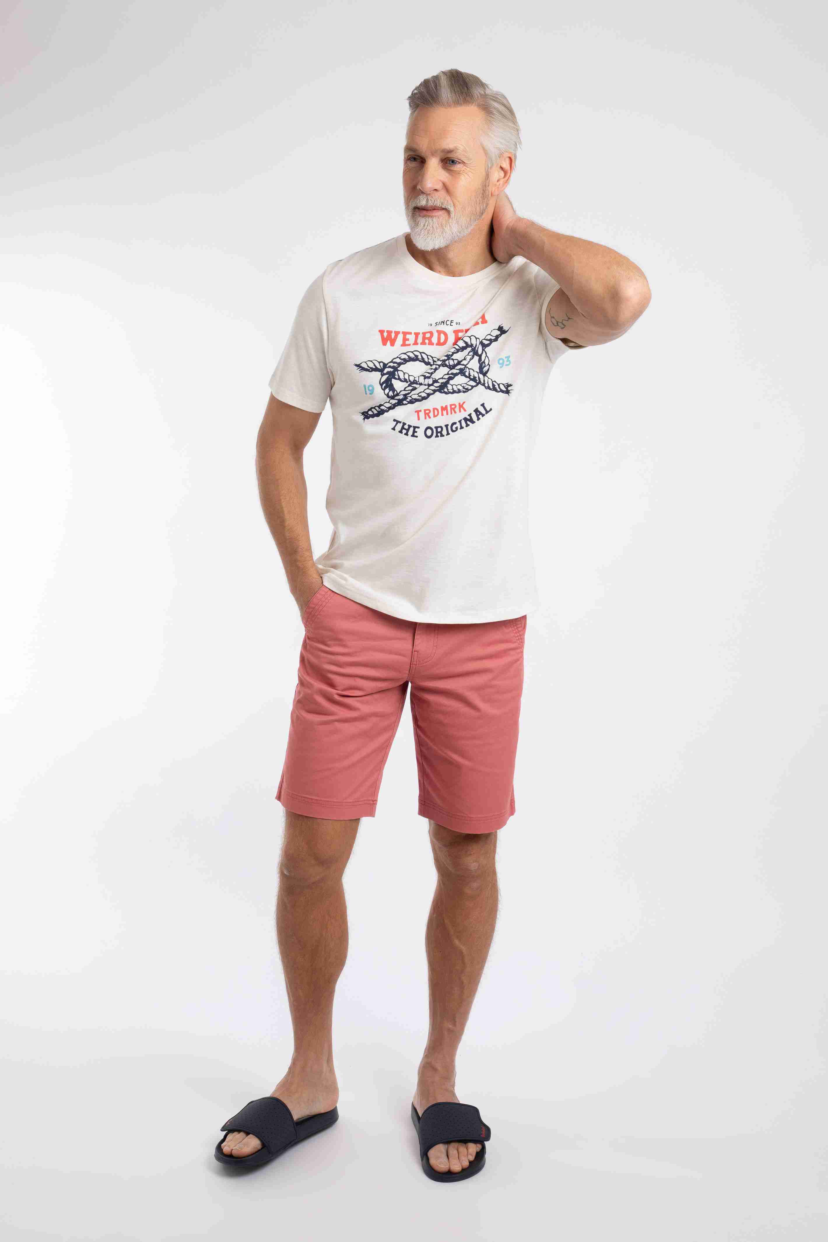 Cast Off Front Print Graphic T-Shirt Dusty White
