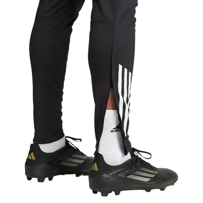 Player Issue Budget-Friendly 2025-2026 Superior - Black Adults #107049