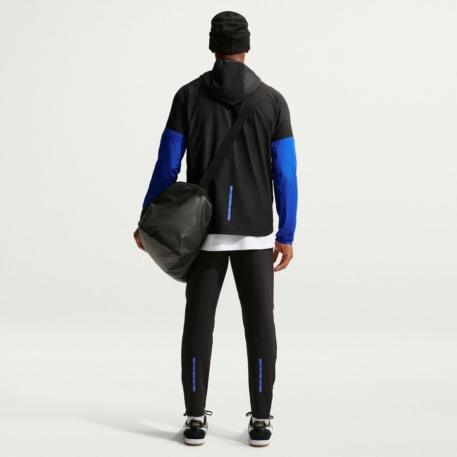 [EFKS] Inter Jacket NSW City Side Black/Lyon Blue/University Training Gold Apparel