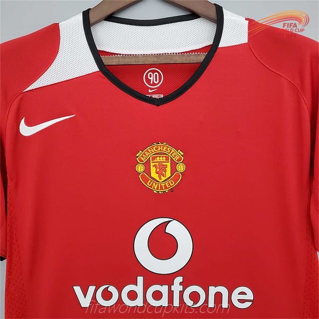 Manchester United First Choice Soccer Jersey 04 to 06