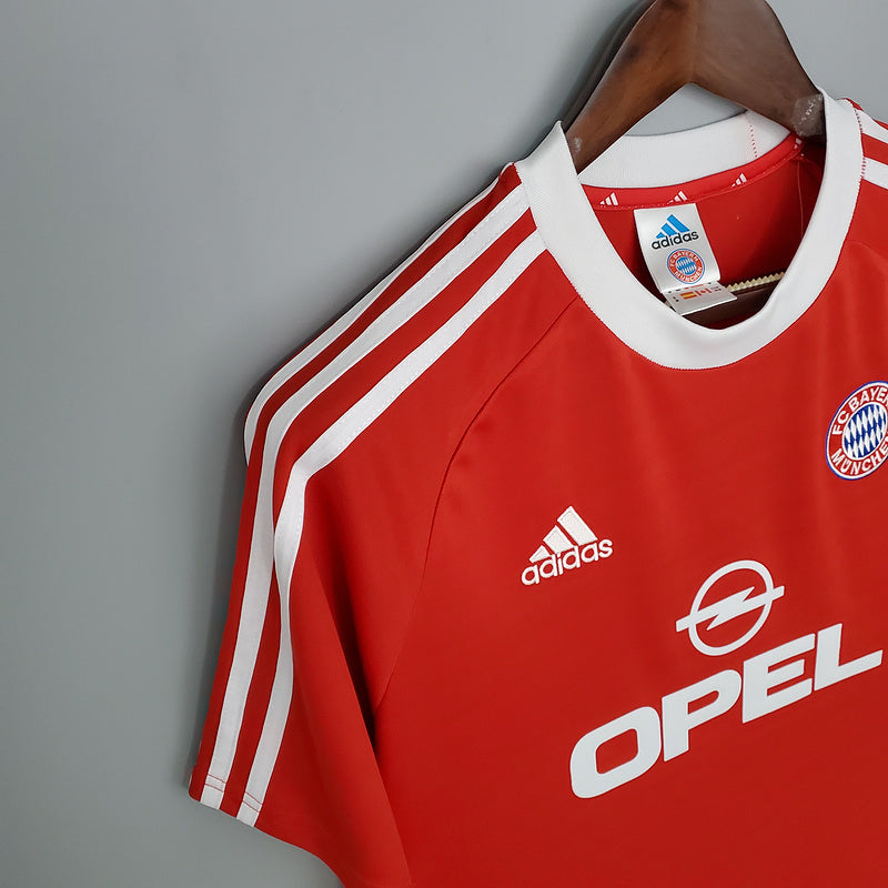 2000-2001 Bayern Munich retro shirt