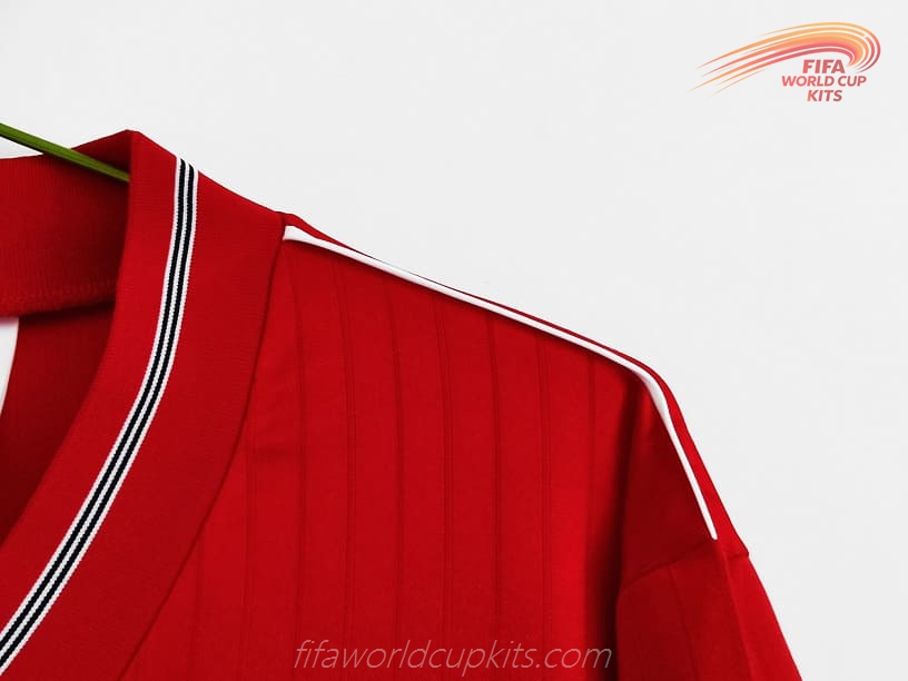 Road Football Strip of England 84 to 87